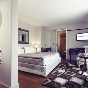 https://ambiance-rivoli.com-bavaria.com